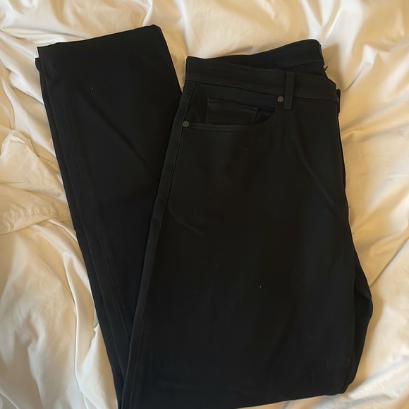 PAIGE Federal - Black Shadow Jeans - Picture 12 of 14